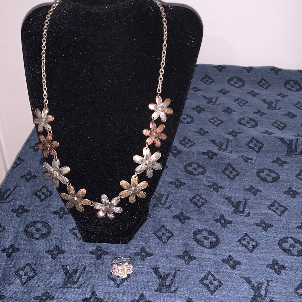 Floral Silver and Gold Necklace and Adjustable Ring Set